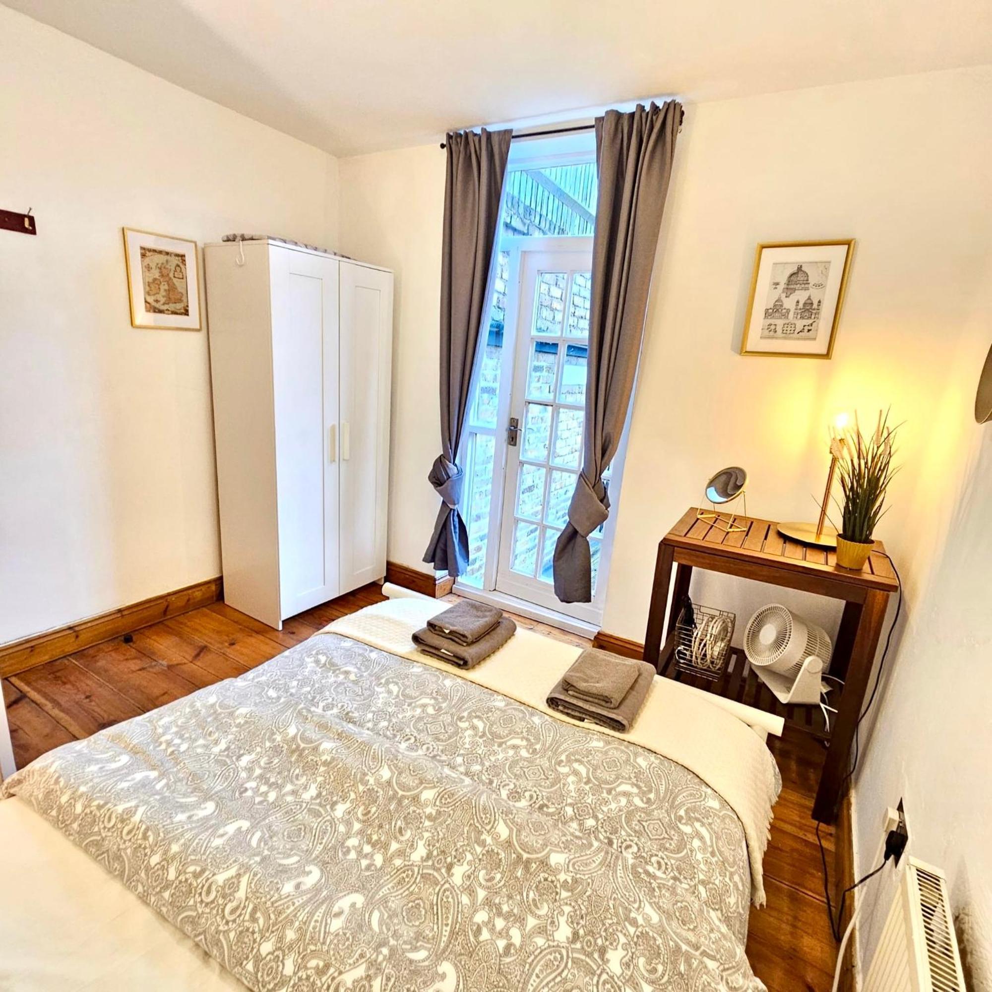 Lovely 1 Bed Apartment 2 Min To Station Londra Dış mekan fotoğraf